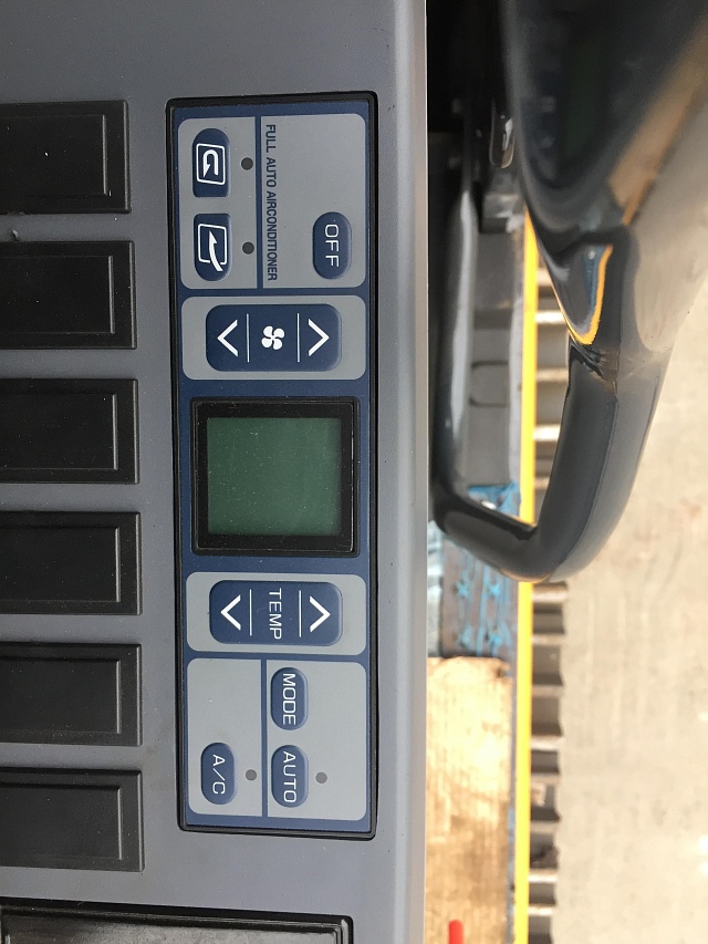 Элементы конструкции экскаватора Liugong CLG 933E