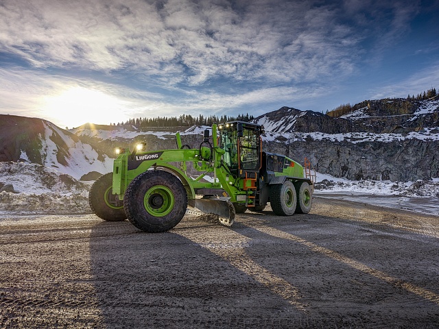 Электрический автогрейдер LiuGong 4280DE 