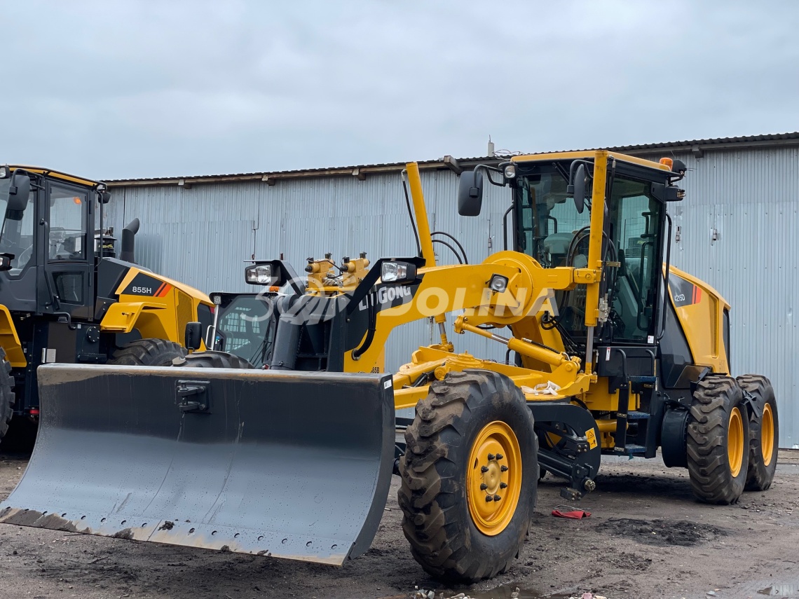 Пополнение склада в марте: мощь, надежность и премиум-комплектация: Autogreider LiuGong 4215D AWD! Пополнение склада в марте: мощь, надежность и премиум-комплектация: Autogreider LiuGong 4215D AWD!