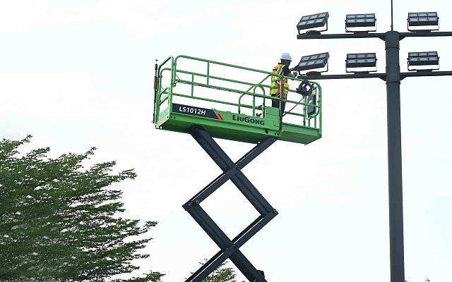 Электрический ножничный подъемник LiuGong LS1012H