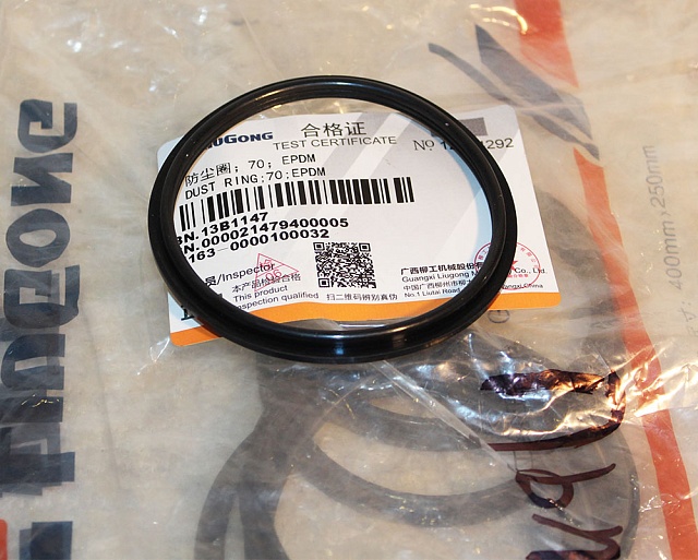 Пыльник 13B1147 LiuGong 