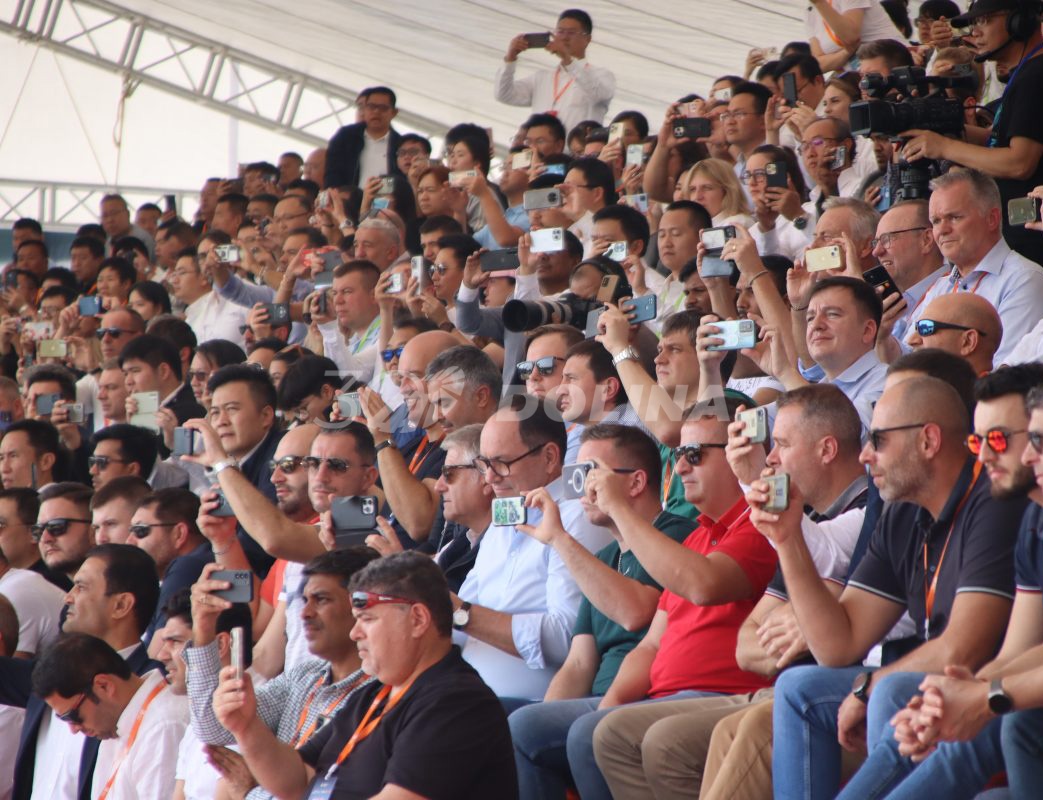 Гости дилерской конференции LiuGong 2023