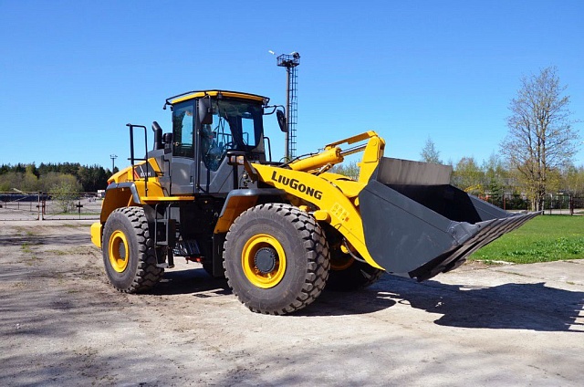 Фронтальный погрузчик Люгонг CLG 862H (ZF+ZF)