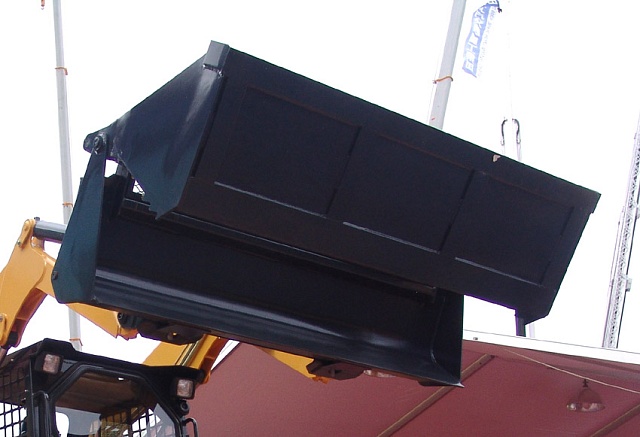 Челюстной ковш бортового мини-погрузчика CLG 375A